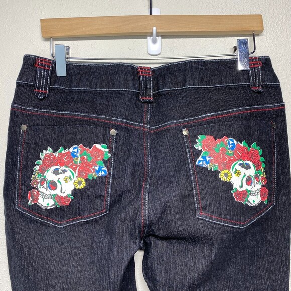 NWT MKM Designs Black Y2K Style Skull Floral Skinny Mid Rise Jeans Size 13 - Picture 3 of 11